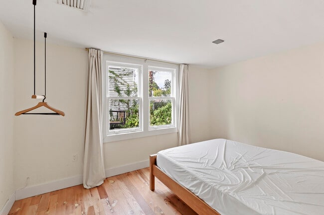 Building Photo - 1309 Florida Ave