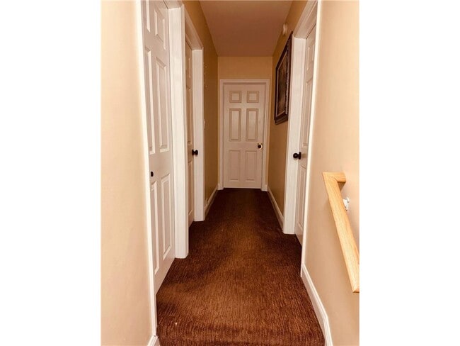 Building Photo - 115 E 58th St