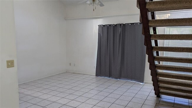 Building Photo - 2708 Tally Ho Ave
