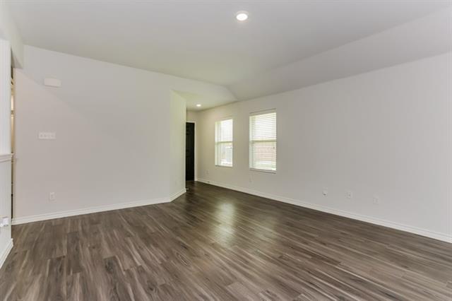 Building Photo - 4201 Summersweet Ln