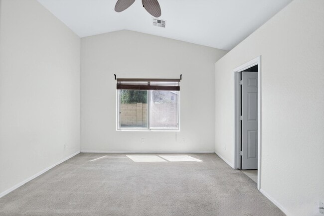 Building Photo - 6550 S 44th Ave