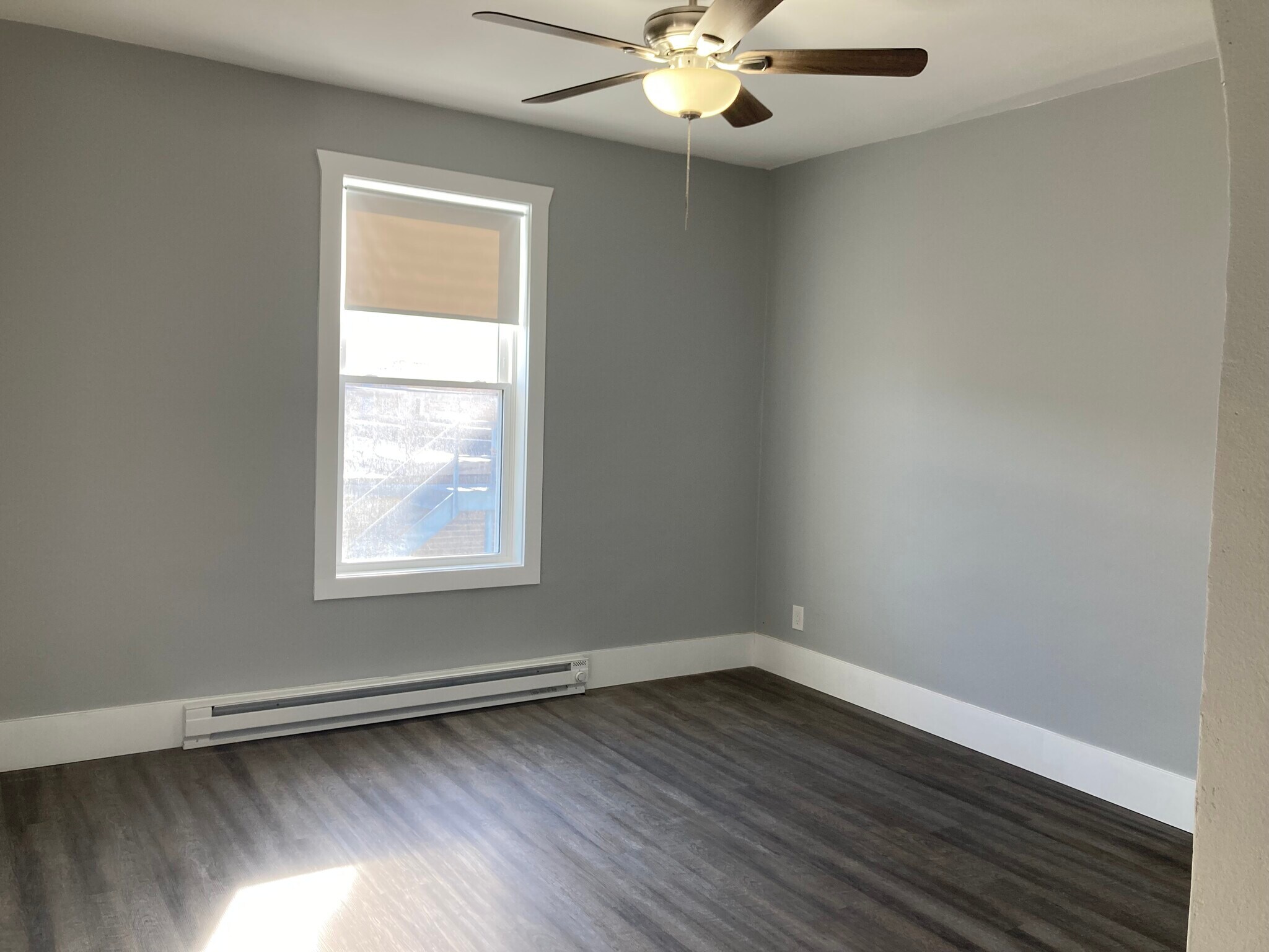 Living Room - 231 2nd Ave NE