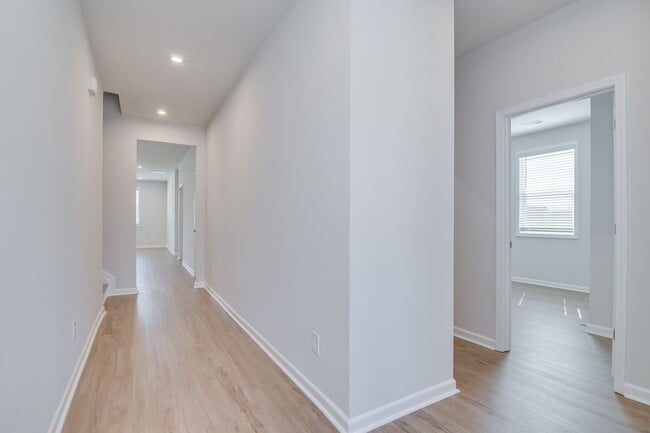 Building Photo - Stunning 4-Bedroom, 3-Bath New Construction Home with Master on Main and Upstairs Retreat