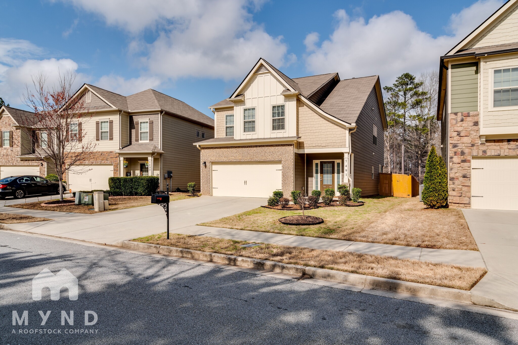 Building Photo - 7491 Waverly Loop