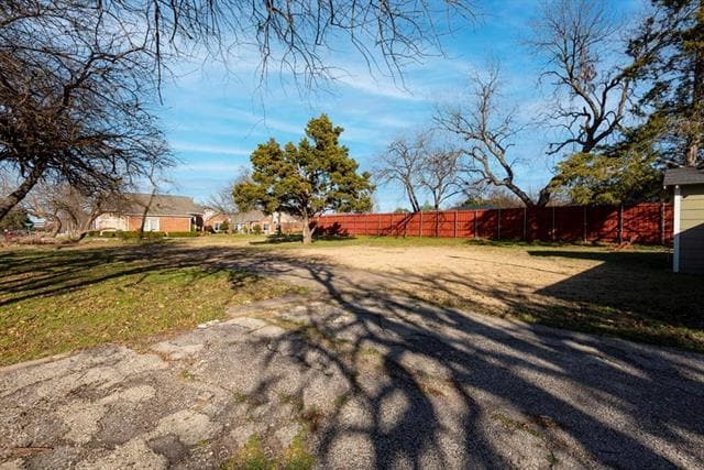 Building Photo - 801 17th St