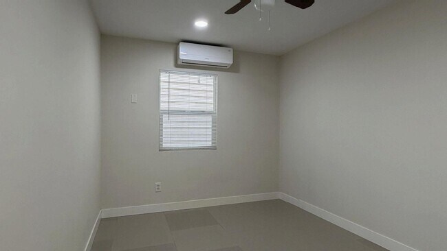 Building Photo - 3980 Cedar St