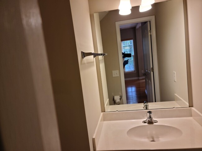 Half Bath - 10240 Blakeney Preserve Dr