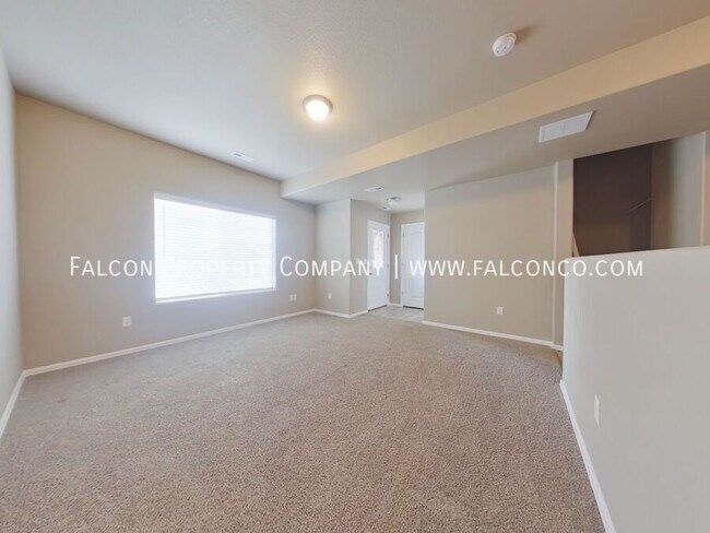 Building Photo - 7713 Jack Pine Grv