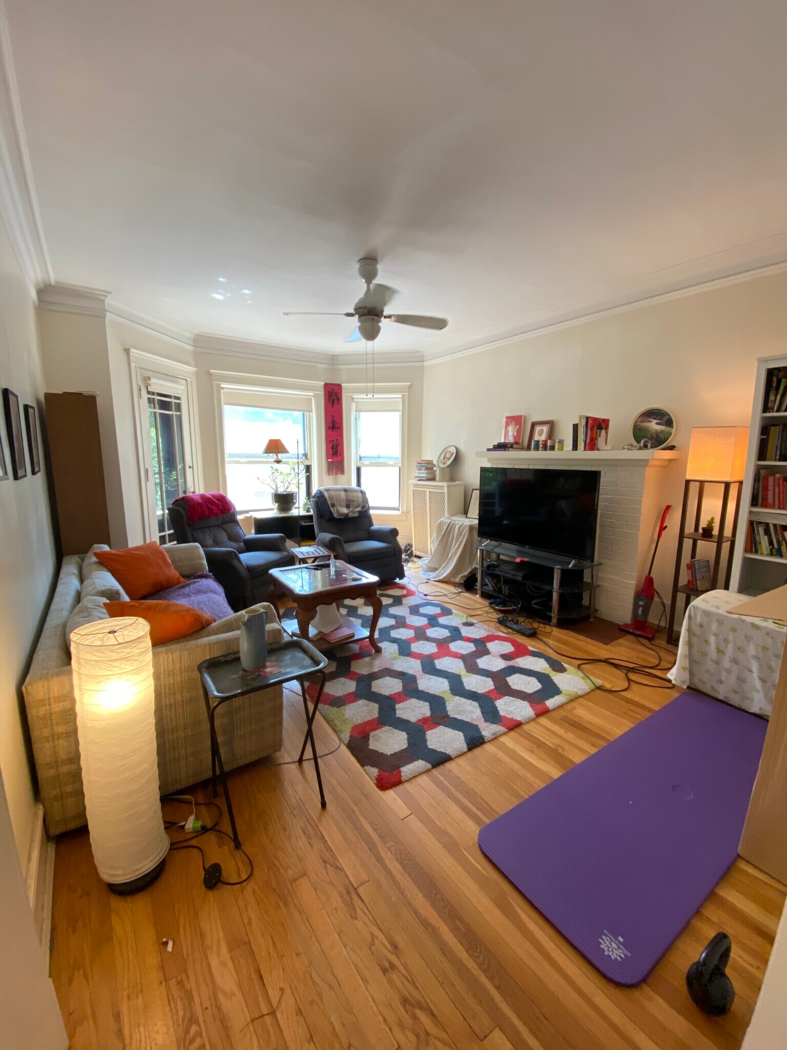 Building Photo - 5614 N Wayne Ave