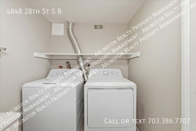 Building Photo - 4848 S 28th St