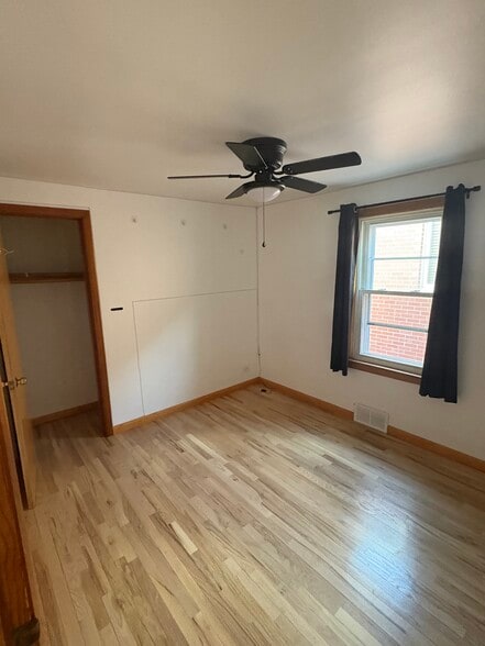 Building Photo - 6055 S Massasoit Ave