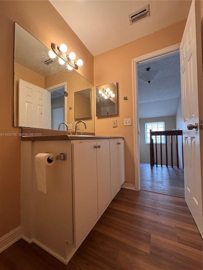 Building Photo - 3410 Java Plum Ave