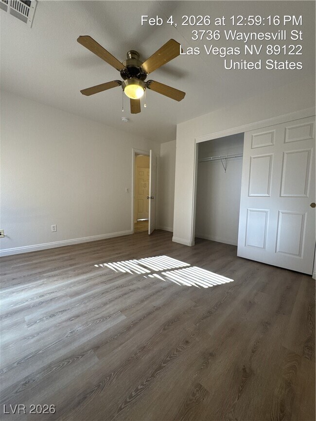 Building Photo - 3736 Waynesvill St