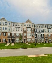 Building Photo - 9243 Magellan Pky