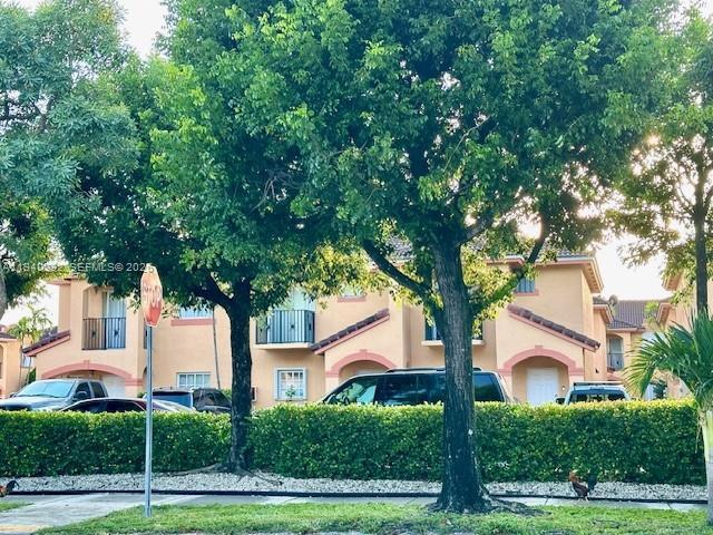 Building Photo - 10604 NW 87th Ct