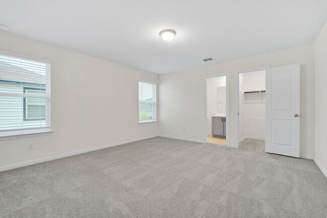 Building Photo - 144 Foxhound Path