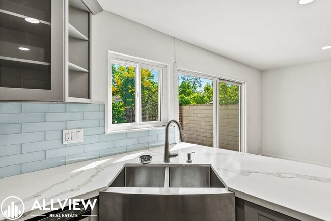 Building Photo - Spacious 3 Bed/2.5 Bath, 2-Story Home with Private Patio Available Now!