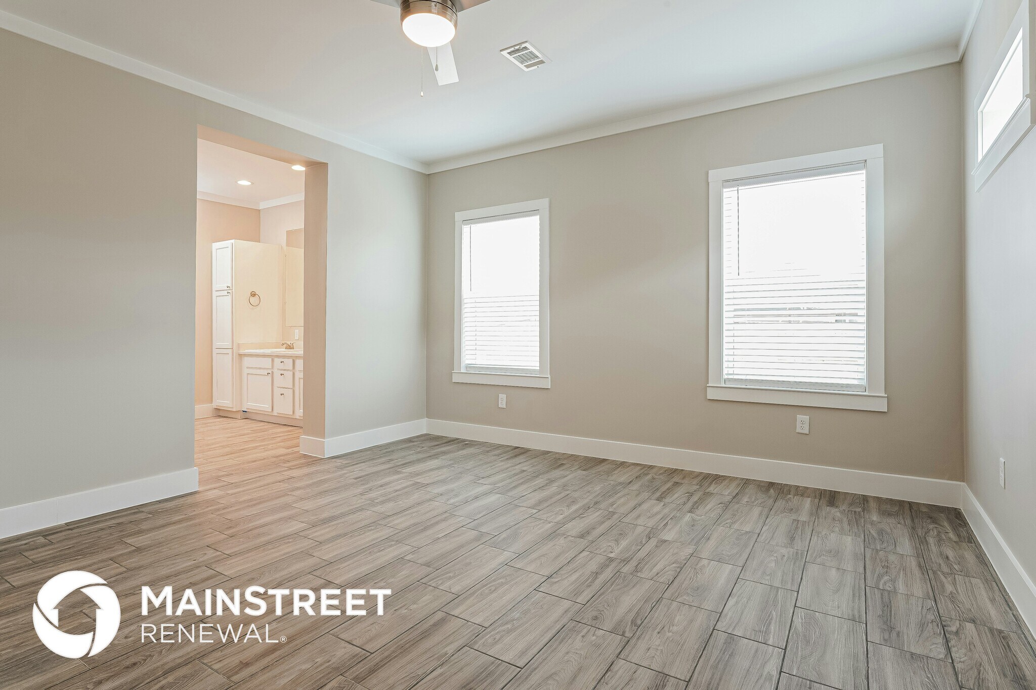 Building Photo - 2124 Belzise Terrace