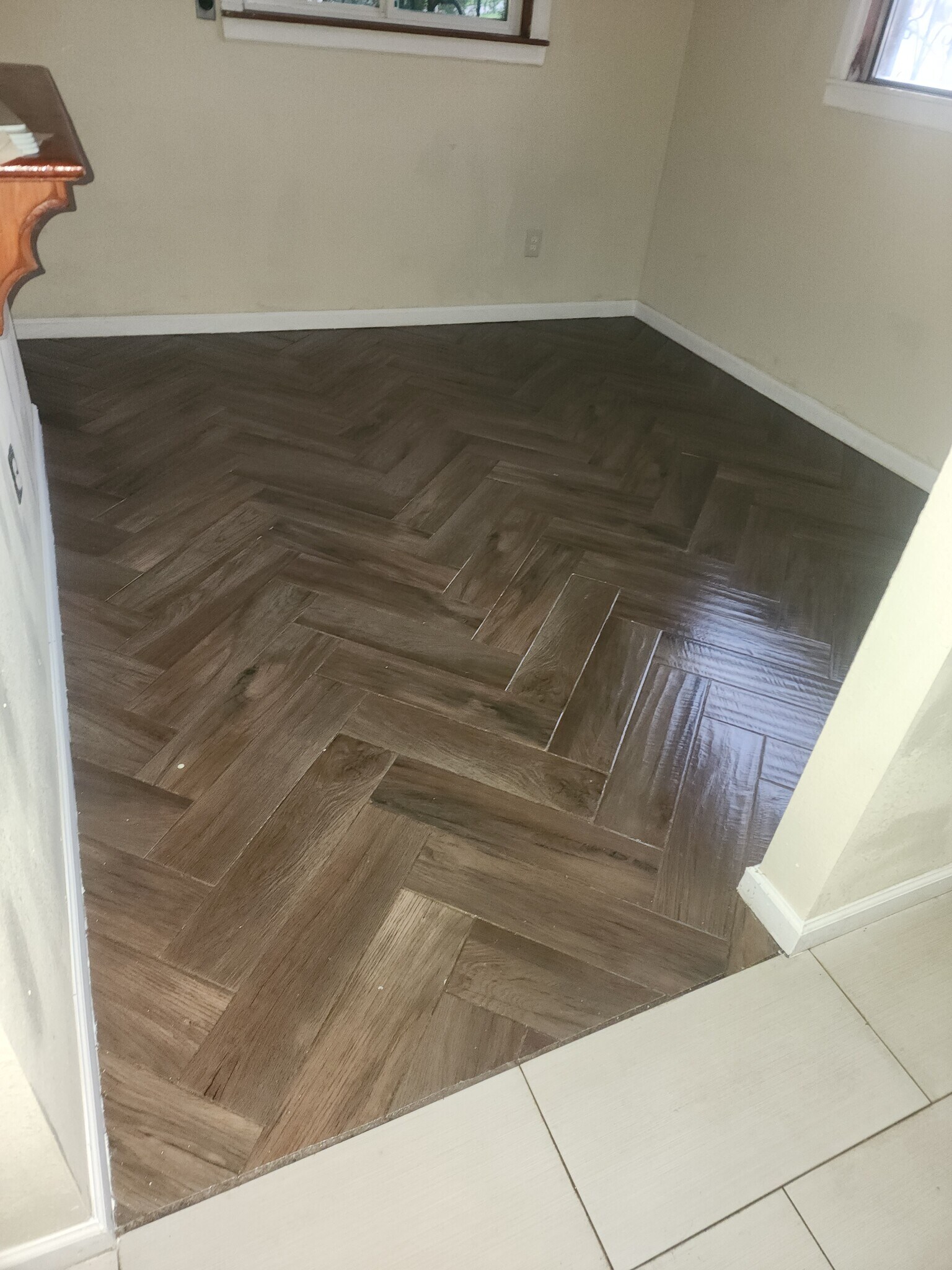 Building Photo - 6356 Buttonwood Dr