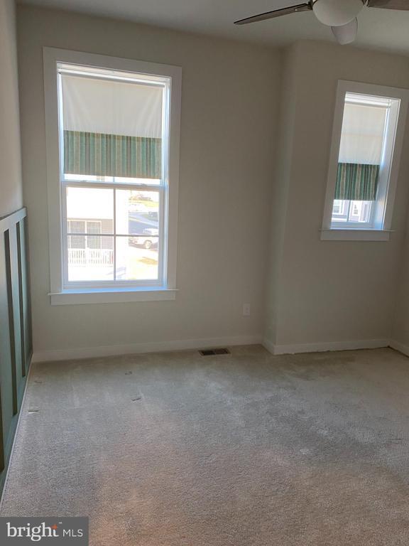 Building Photo - 24083 Gumspring Kiln Terrace