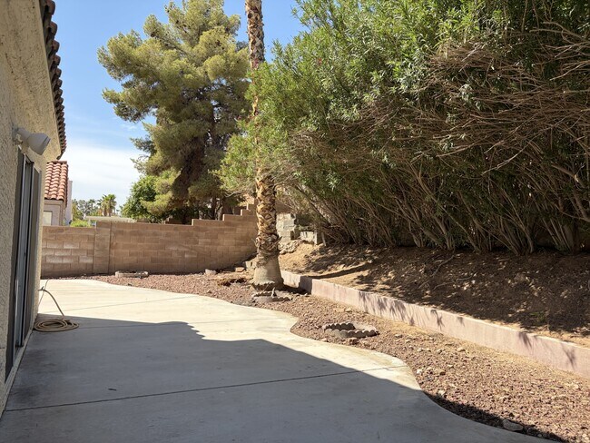 Building Photo - 2713 Brienza Way