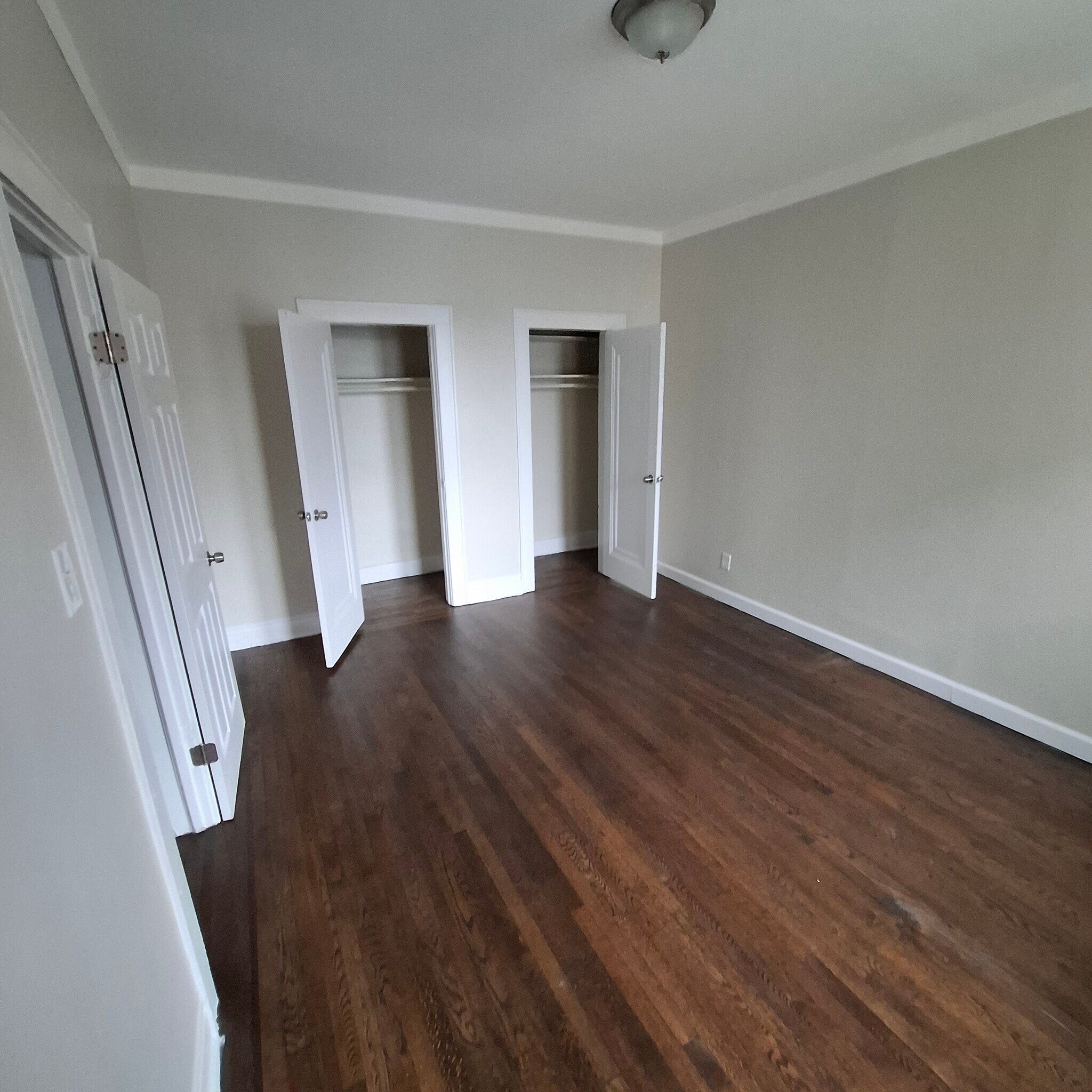 24 S Grove St B6 - 82 S Grove St