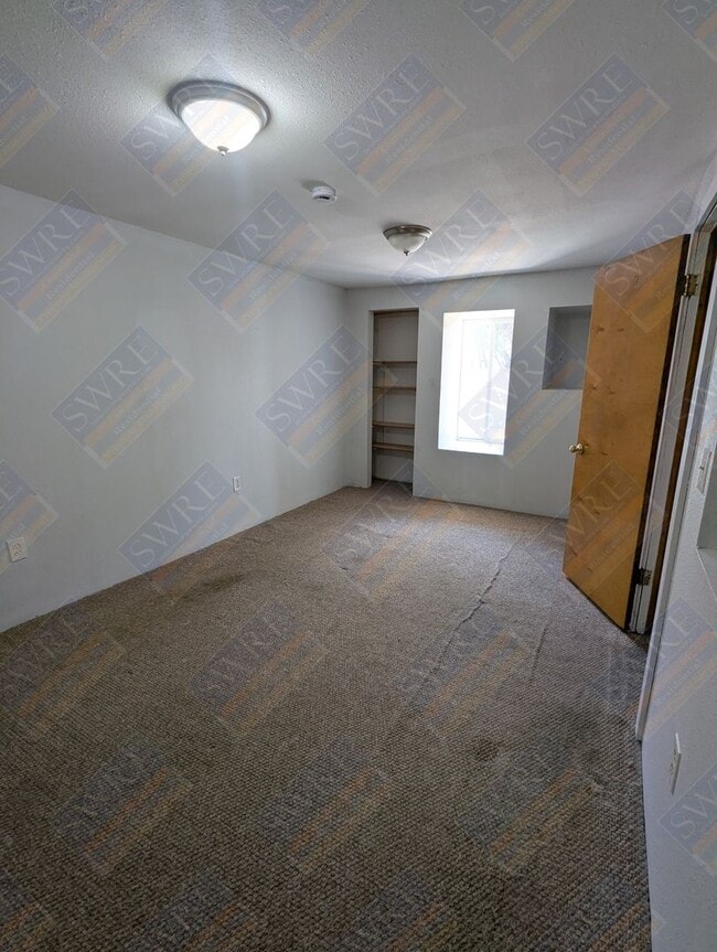 Building Photo - 902 1/2 Wyoming-