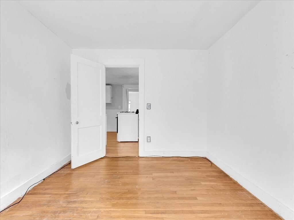 Building Photo - 16 Kilby St