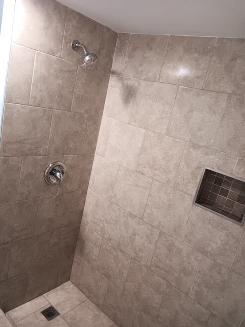 Building Photo - 123 N 1st St