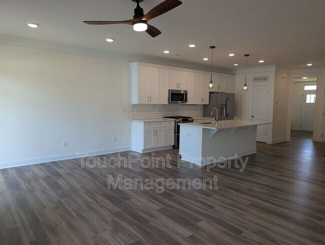 Building Photo - 6324 Keeton Ln