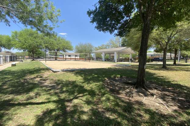 Building Photo - 12811 Hunting Bear