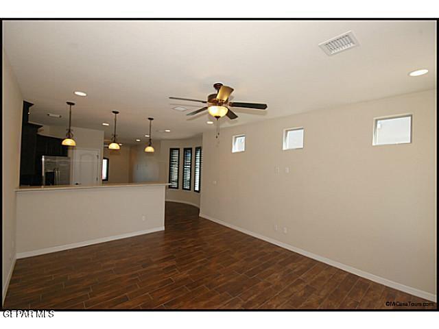 Building Photo - 3128 Coyote Park Dr