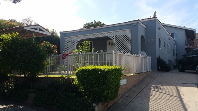 Primary Photo - 2254 30th St