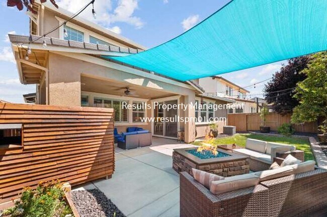 Building Photo - 4BD/3BA Home in West Roseville