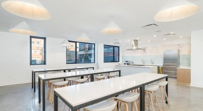 Building Photo - 1999 E Boston St