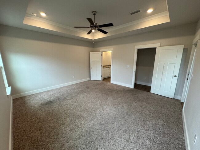 Building Photo - 3533 Sailfish Dr