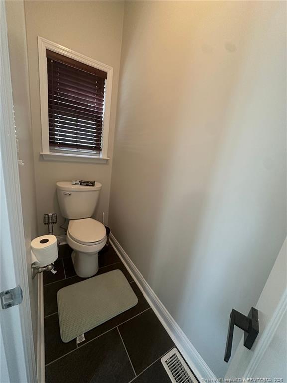 Building Photo - 143 Fairway Ln