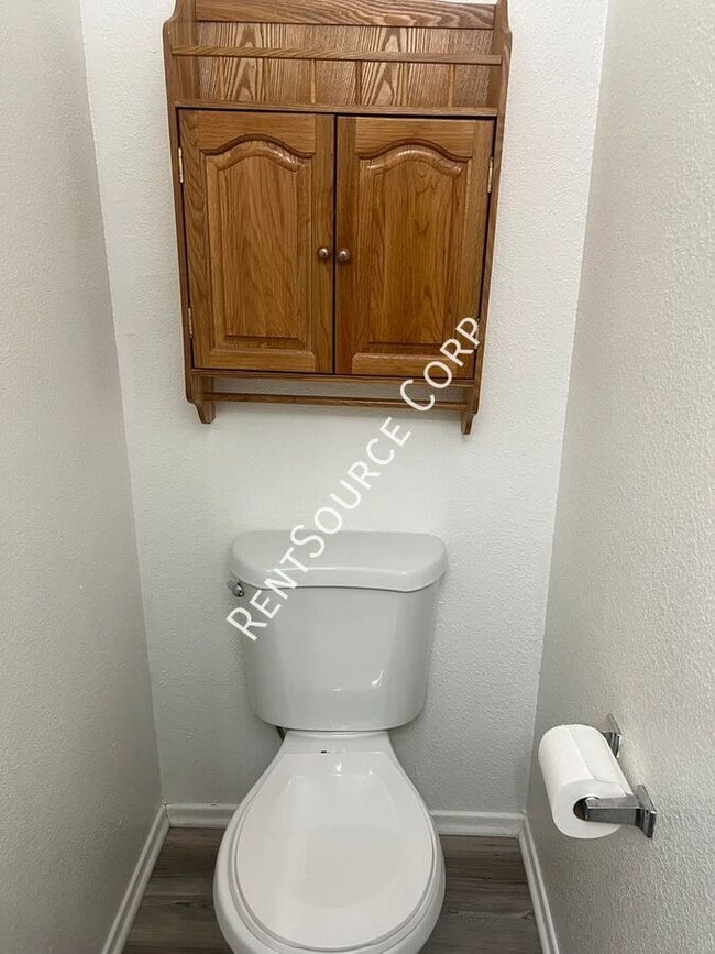 Building Photo - 14229 Winchester Dr