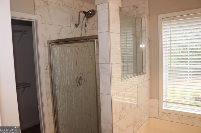 Building Photo - 105 Sheldon Way