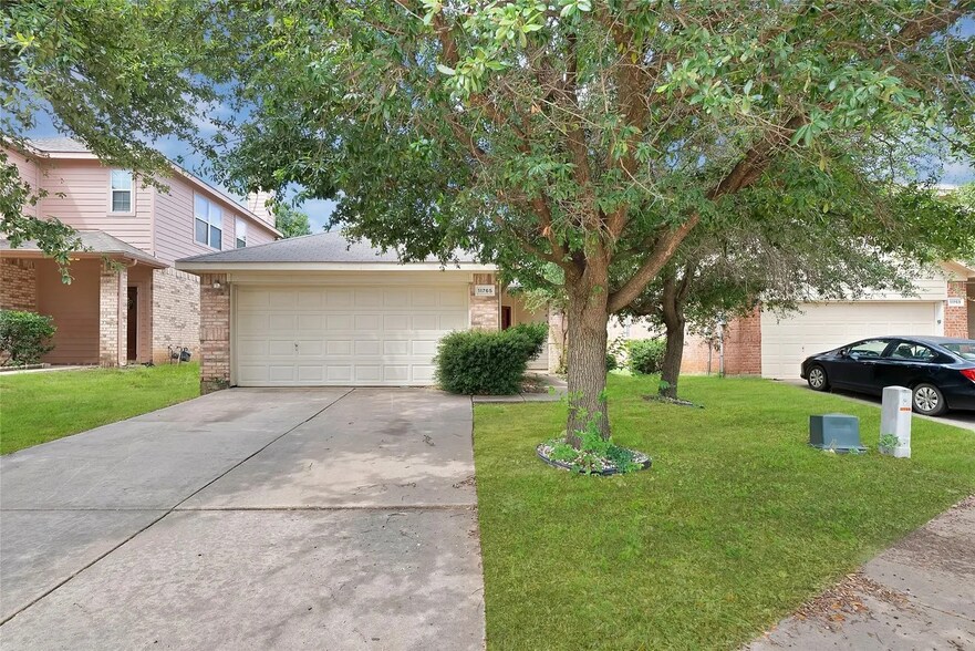 Building Photo - 11765 Bobcat Dr