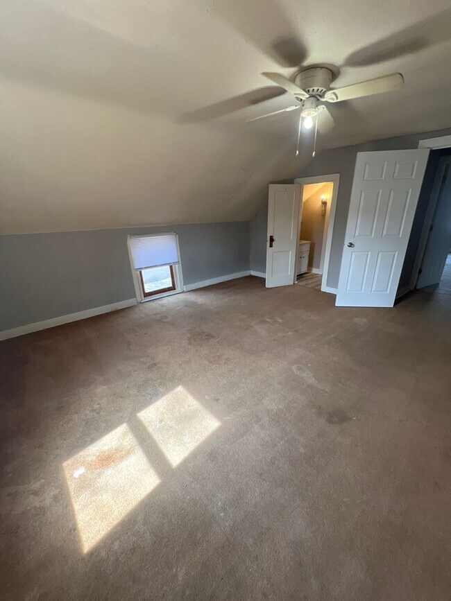 Building Photo - 1224 N Rutledge St