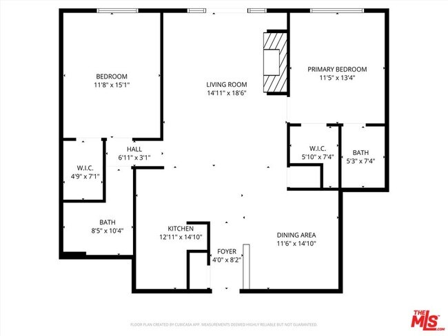 Building Photo - 2222 Beachwood Dr