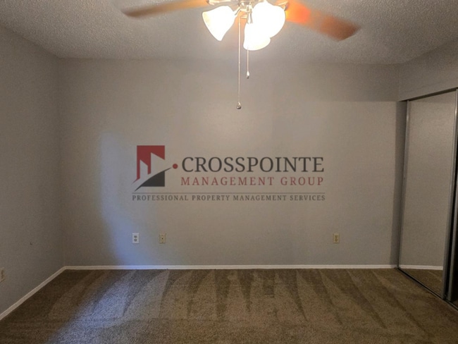 Building Photo - Available Now! Spacious 2-Bedroom, 1.5-Bath Townhome in White Oak!