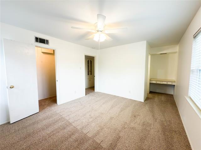 Building Photo - 8636 Strathmore Dr