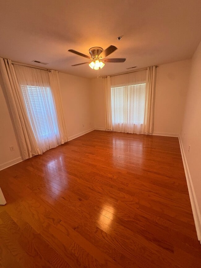 Building Photo - 4732 Tatton Park Cir