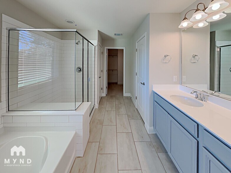 Building Photo - 1051 Kenney Fort Crossing