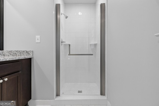 Building Photo - 4854 Springfield Dr