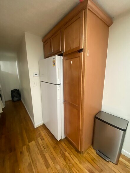 Building Photo - 49 Hemenway St