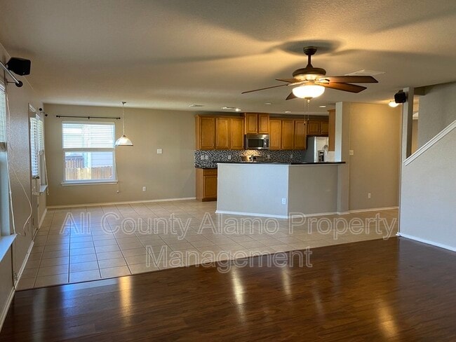 Building Photo - 156 Katherine Way