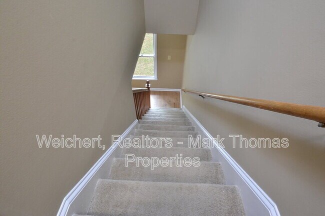Building Photo - 11 Tarawa Terrace